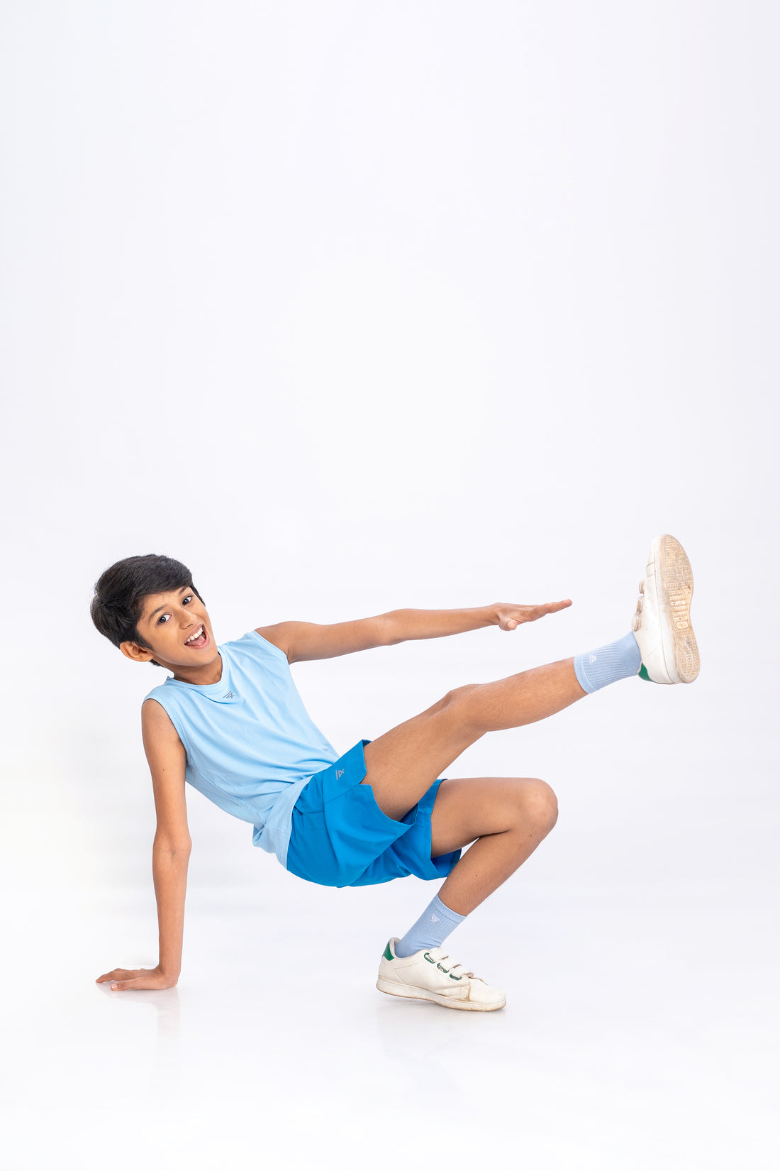 ACTIVE SHORTS