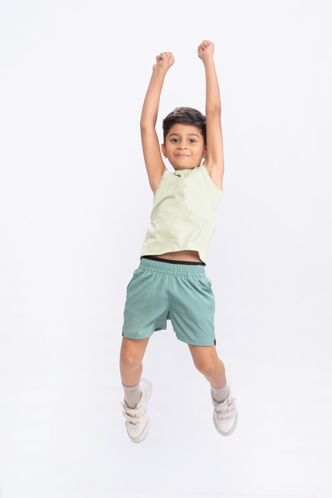 ACTIVE SHORTS