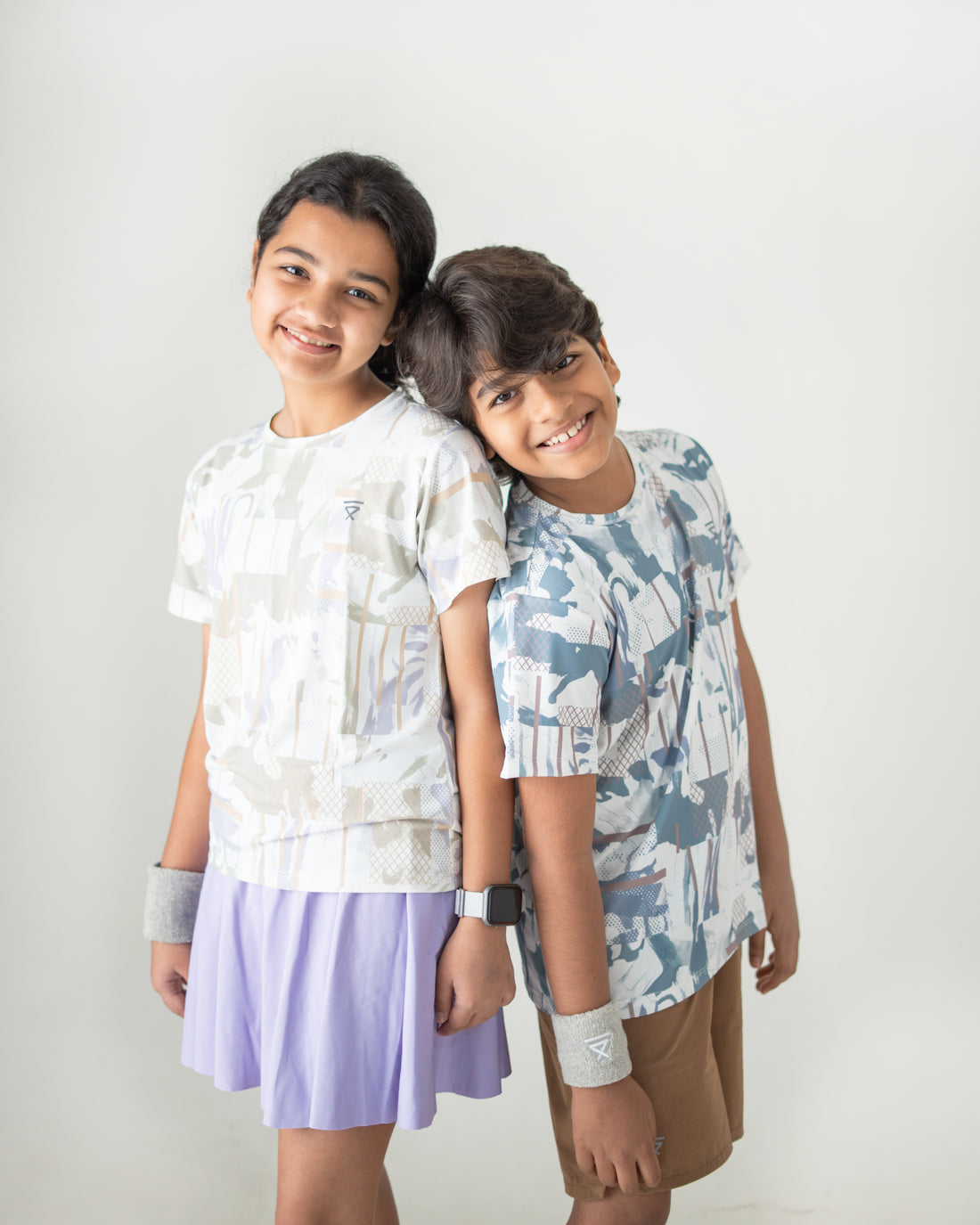 TRACE TEE